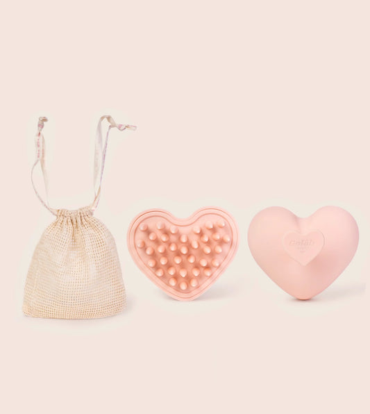 Golab beauty -  Signature Golâb Heart Shampoo Brush