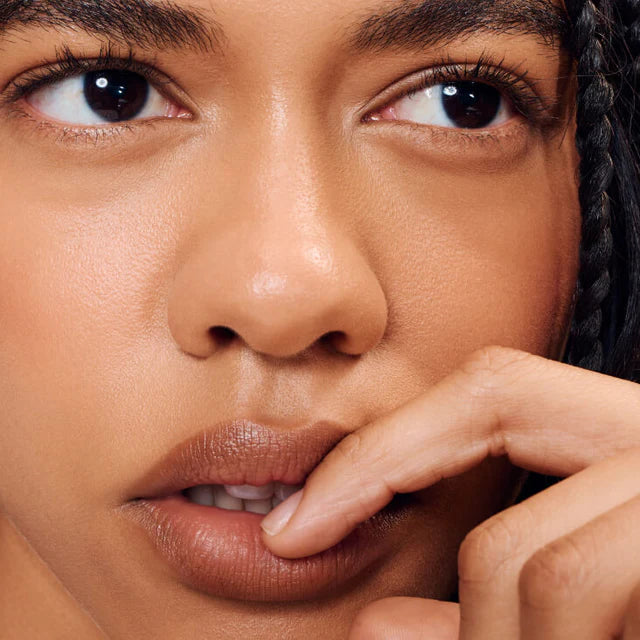 Peptide lip shape