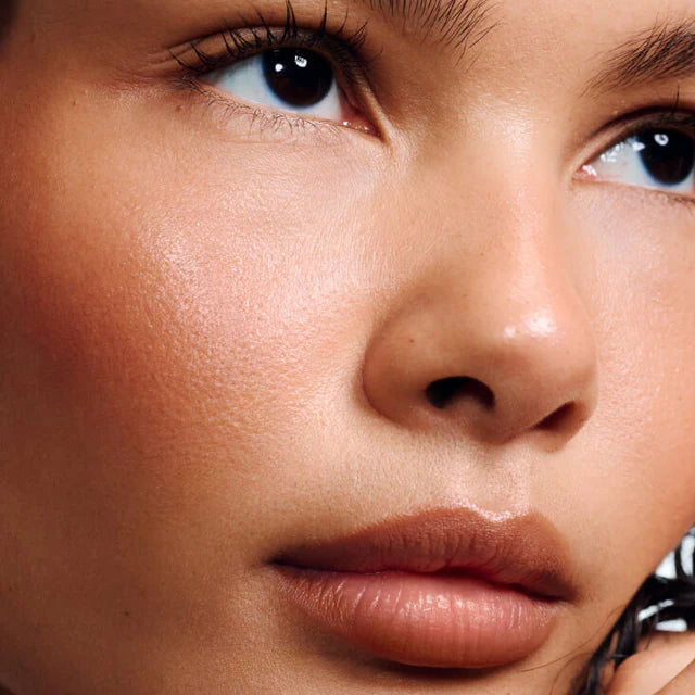 Peptide lip shape