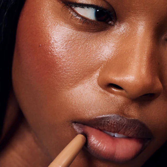 Peptide lip shape