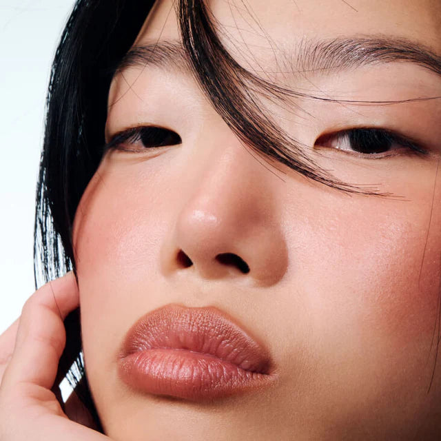 Peptide lip shape