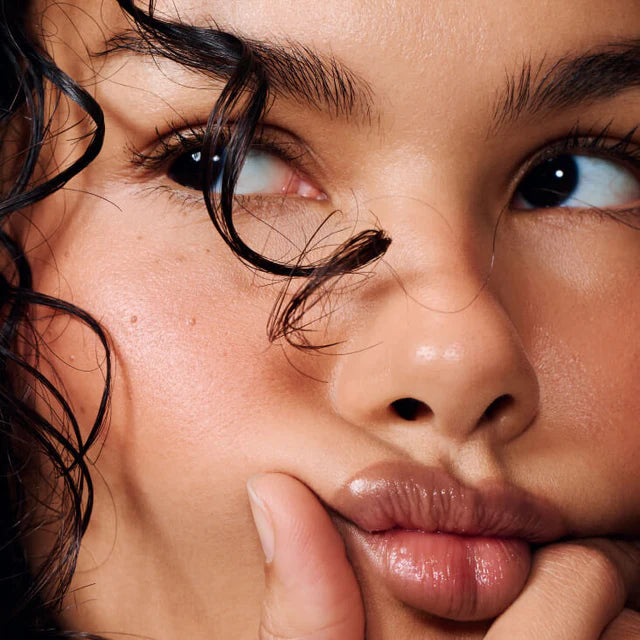 Peptide lip shape
